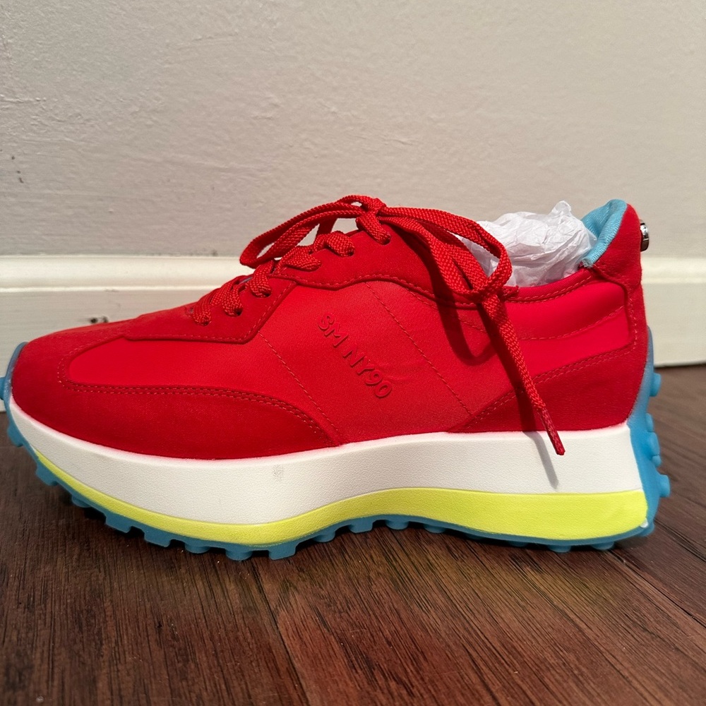 NWT Steve Madden Chasen Red Multi Color Block Women’s Lace-Up Sneakers Size 6